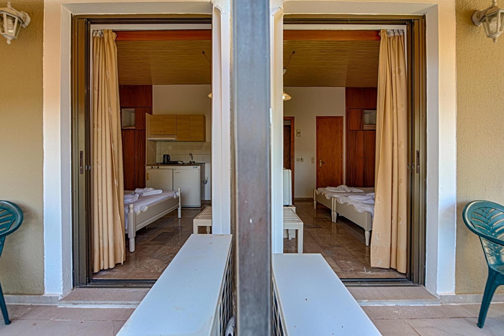 Ionis Hotel Troianata Rum bild