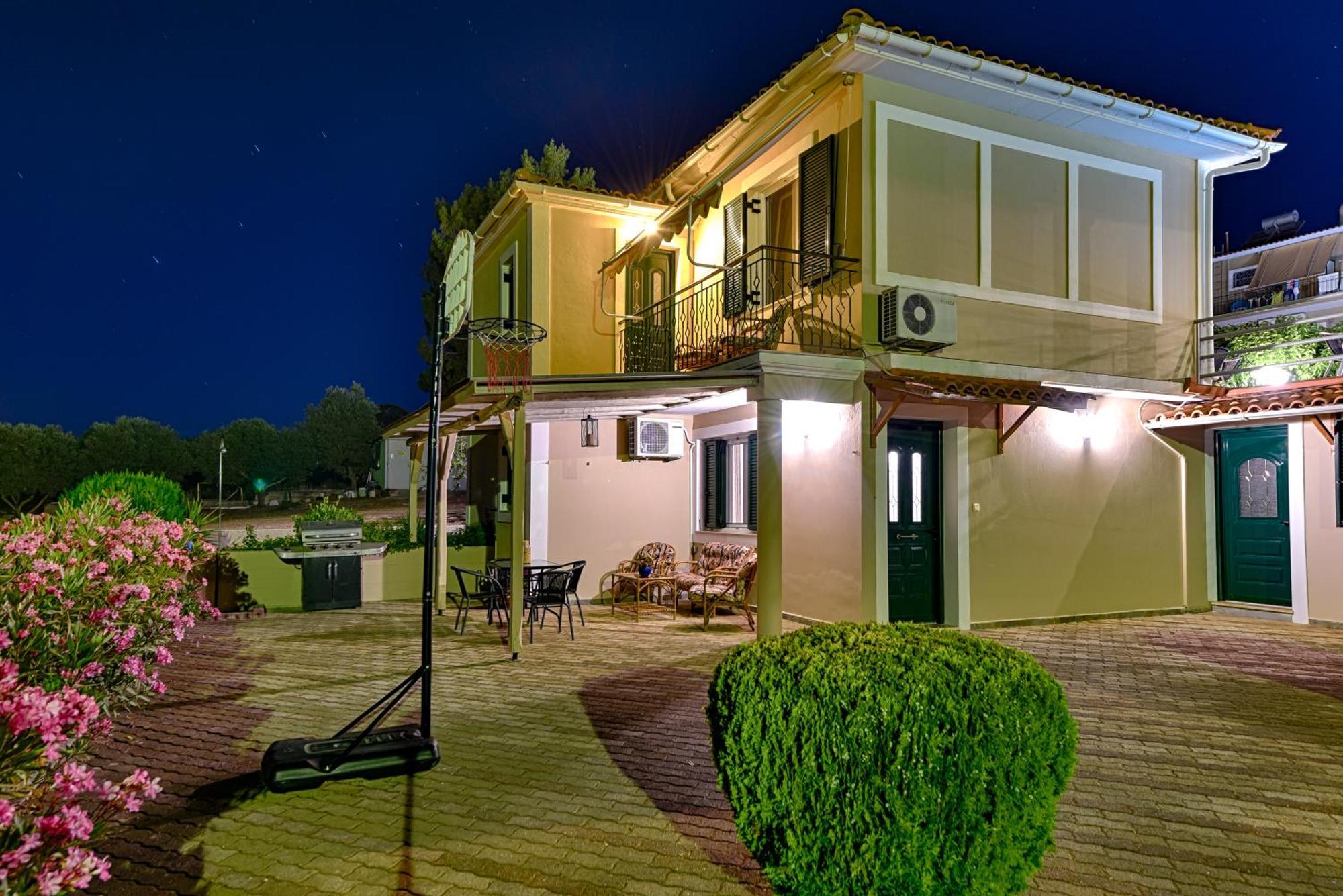 Ionis Hotel Troianata Rum bild
